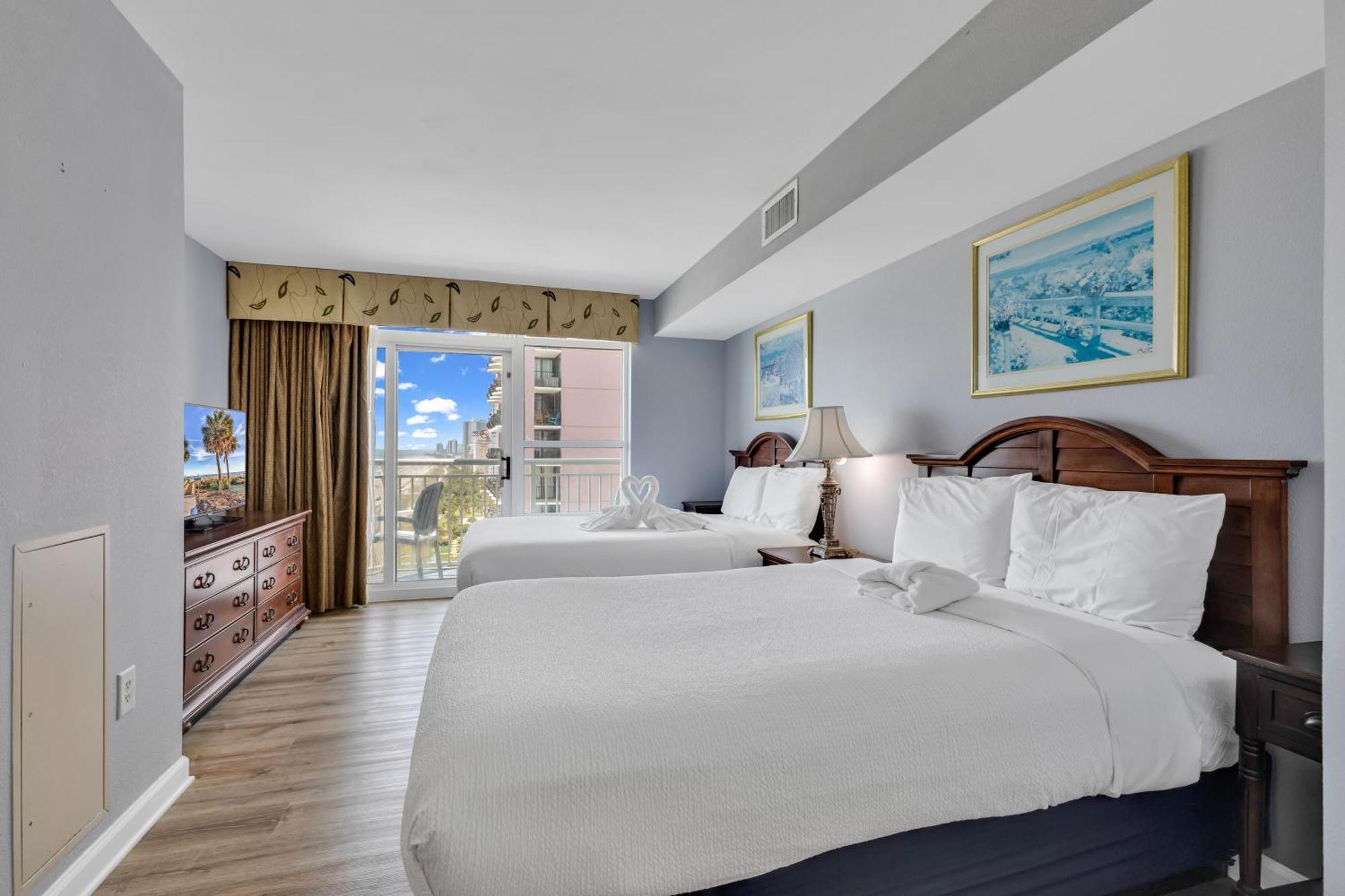 Stunning Condo With Wall-To-Wall Windows Overlooking Ocean 미를 비치 외부 사진